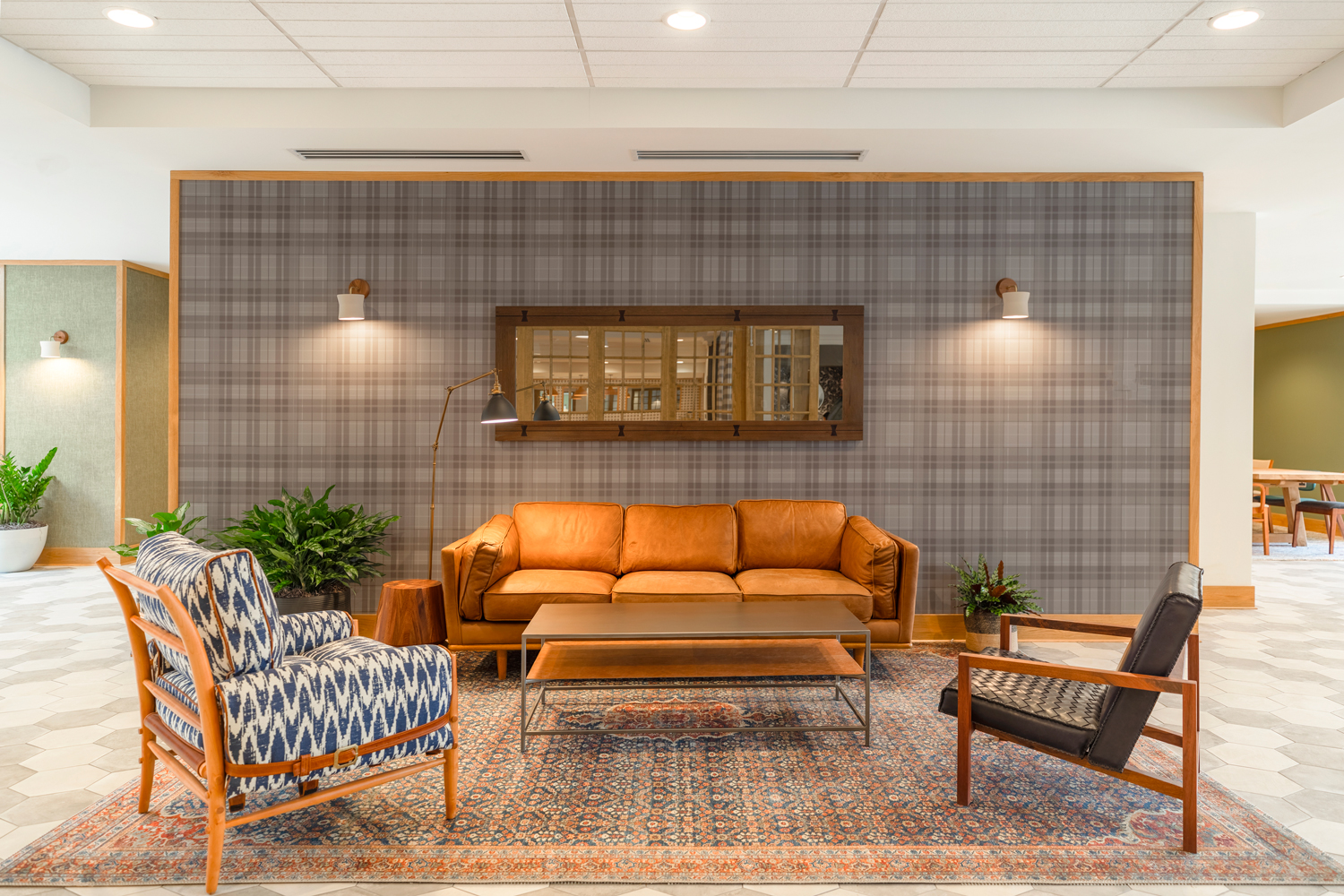 FallsGreen_Int_Amenities_Lounge2_02.2020