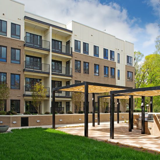 Grayson-Courtyard